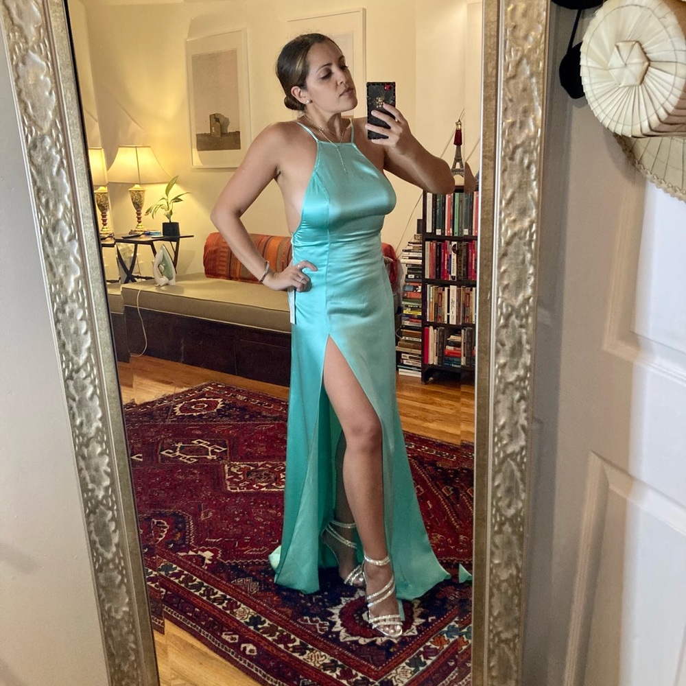 Amanda Uprichard silk gown, mint, size small.